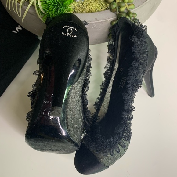 CHANEL Black satin Cap Round Toe Ruffle trim lace sheer high heels Stiletto shoe - Picture 11 of 15